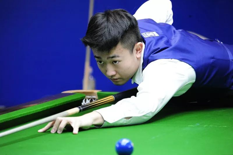 体育世界杯：西班牙官宣恩里克下课